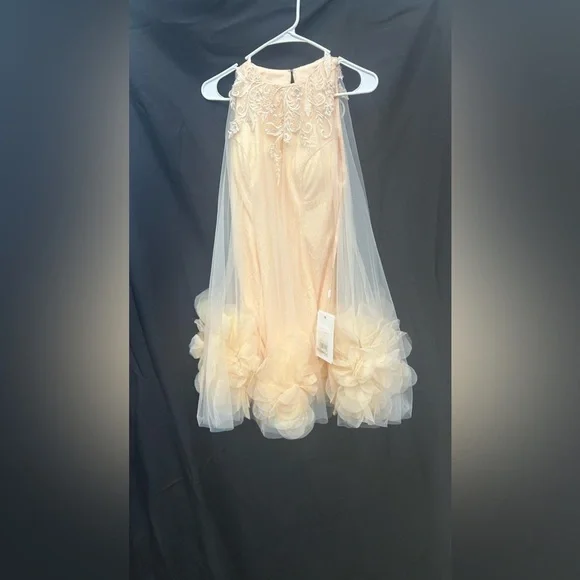 Mac Duggal 11294 NWT HALTER NECK FLOWY PETAL A LINE MINI DRESS - Picture 4 of 7